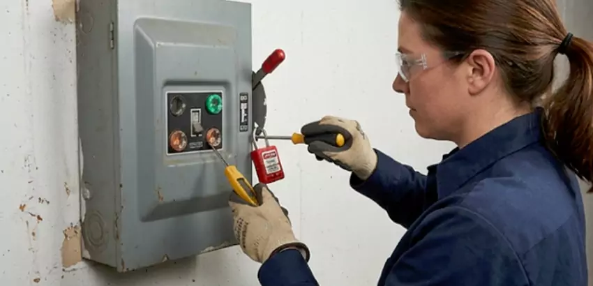 Motion Sensor Light Switch Replacement in Pelham
